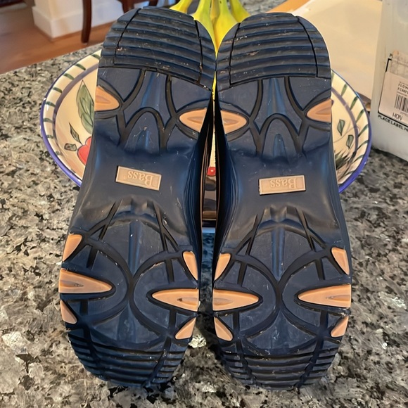 Bass Snow/Rain Boots - Picture 8 of 8